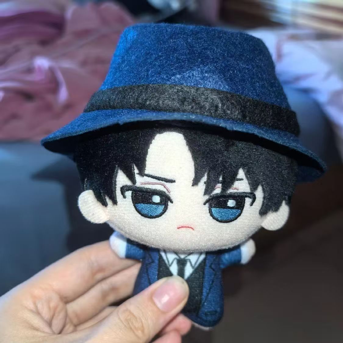 Cosplay Plushie Prop - 10cm 레비 아커만 플러시 인형 애니메이션